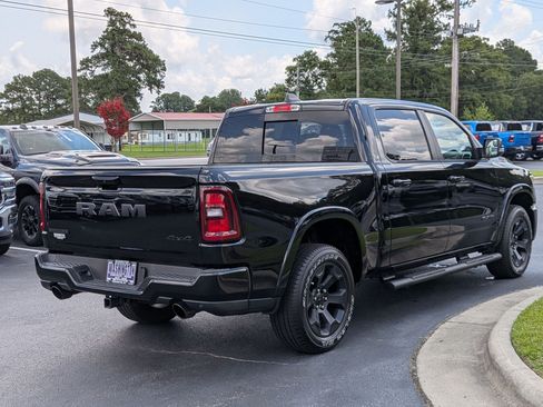 Used 2025 RAM 1500 Big Horn AWD/4WD image 5