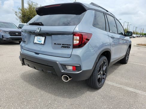 Used 2025 Honda Passport Black Edition image 6