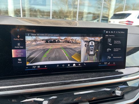 Used 2024 BMW X5 xDrive40i w/ M Sport Package image 8