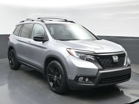 Used 2019 Honda Passport Sport image 8