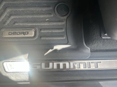 Used 2023 Jeep Grand Cherokee L Summit w/ Advanced Protech Group IV AWD/4WD image 12