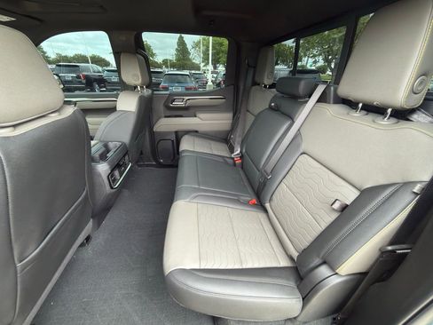 Used 2026 Chevrolet Silverado 1500 ZR2 w/ Dark Appearance Package AWD/4WD image 7