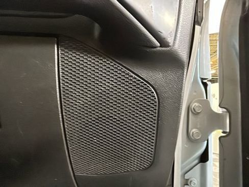 Used 2023 Jeep Wrangler Unlimited Sahara w/ Cold Weather Group AWD/4WD image 29