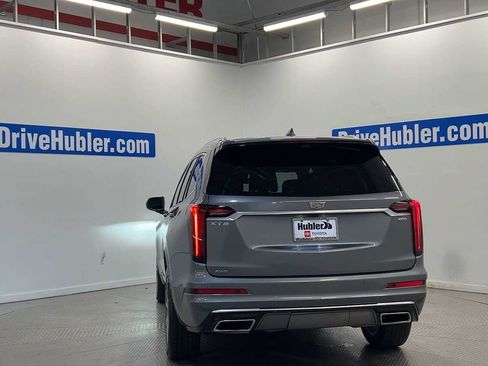 Used 2020 Cadillac XT6 Premium Luxury w/ Platinum Package AWD/4WD image 6