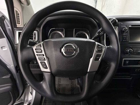 Used 2019 Nissan Titan S w/ S Utility Package image 16
