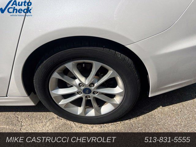 Used 2019 Ford Fusion SE FWD image 5