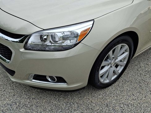 Used 2014 Chevrolet Malibu LT FWD image 11