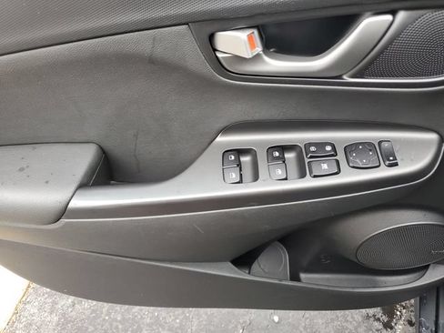 Used 2019 Hyundai Kona Limited AWD/4WD image 21