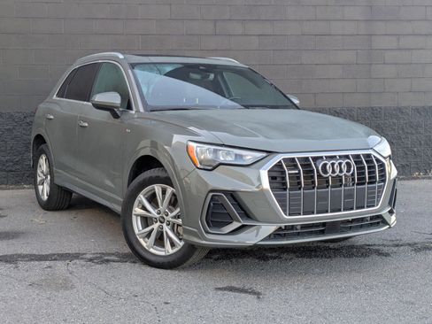 Used 2022 Audi Q3 2.0T Premium image 3