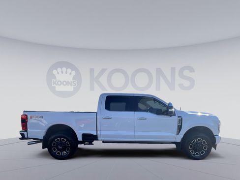 Used 2024 Ford F250 Platinum w/ FX4 Off-Road Package AWD/4WD image 17