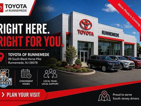 Used 2024 Toyota RAV4 XSE w/ Advanced Technology Package AWD/4WD image 18