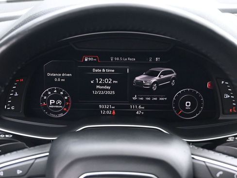Used 2018 Audi Q7 3.0T Prestige image 30