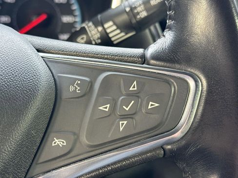 Used 2018 Chevrolet Equinox LT image 26