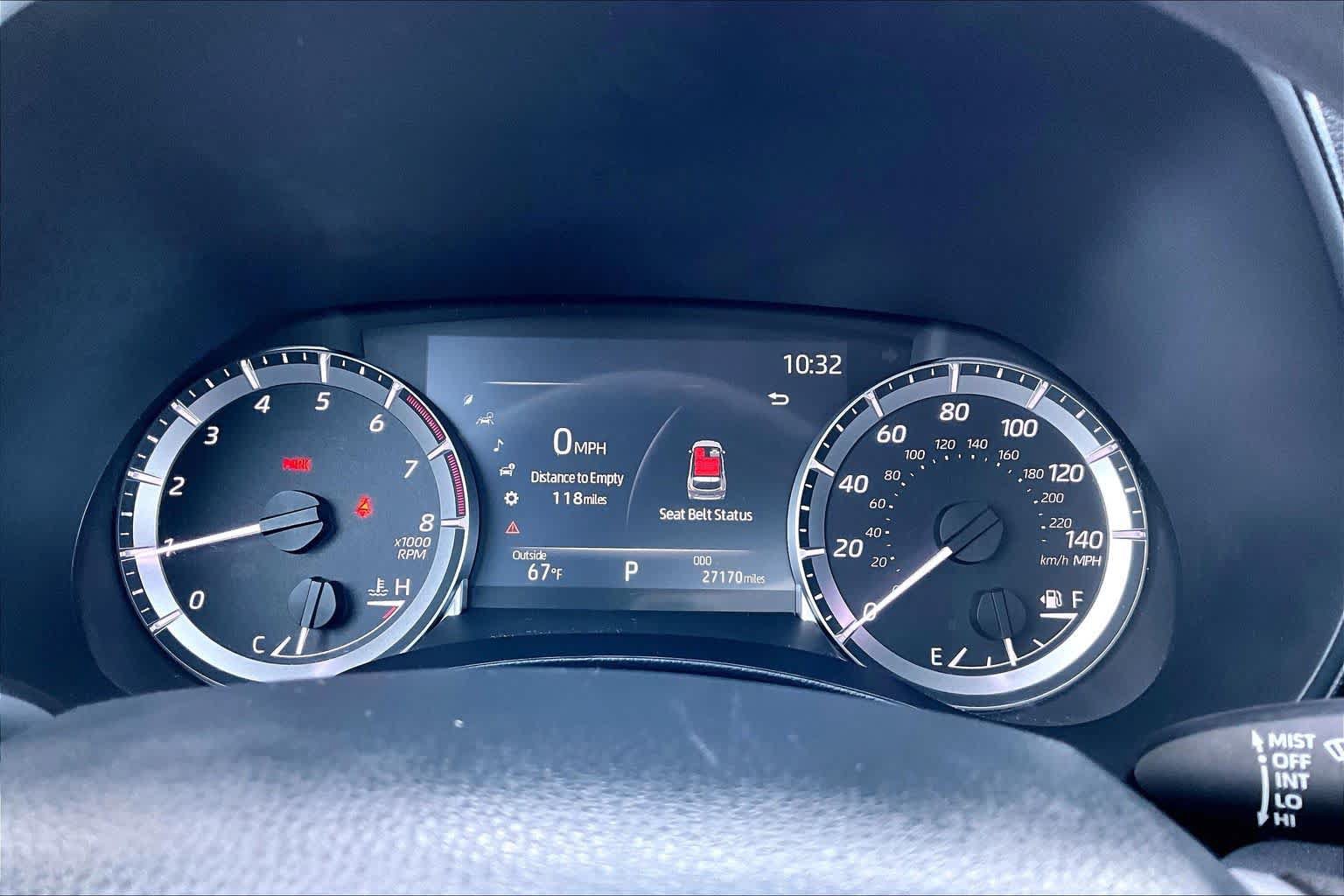 Used 2023 Toyota Highlander L FWD image 25