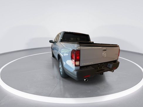 Used 2023 Honda Ridgeline RTL image 6