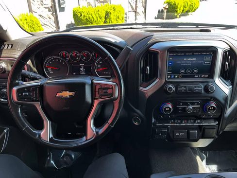 Used 2019 Chevrolet Silverado 1500 LT w/ All-Star Edition RWD image 12