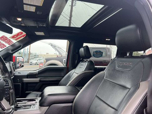 Used 2018 Ford F150 Raptor w/ Equipment Group 802A Luxury AWD/4WD image 11
