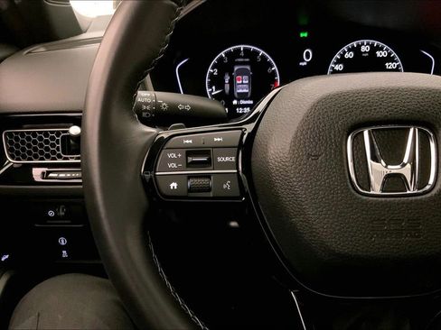 Used 2022 Honda Civic Sport image 18