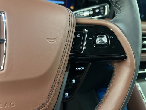 New 2026 Lincoln Aviator Reserve image 18