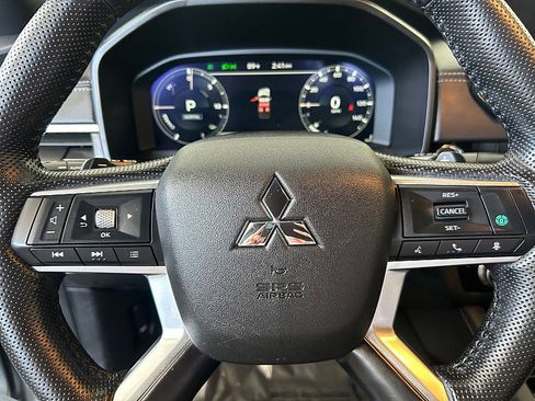 Used 2025 Mitsubishi Outlander SEL Black Edition AWD/4WD image 22