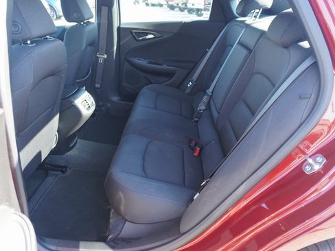 Used 2024 Chevrolet Malibu LT image 16