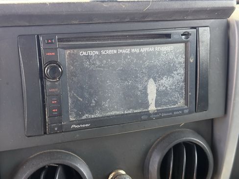 Used 2010 Jeep Wrangler Unlimited Sport w/ Trailer Tow Group image 18