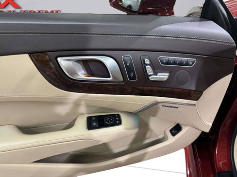 Used 2018 Mercedes-Benz SL 550 image 22