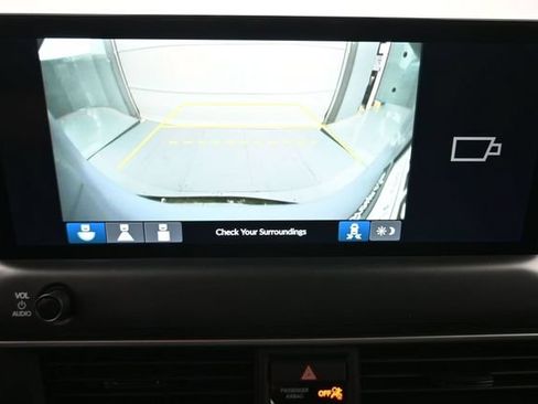 New 2026 Honda Pilot Sport image 3
