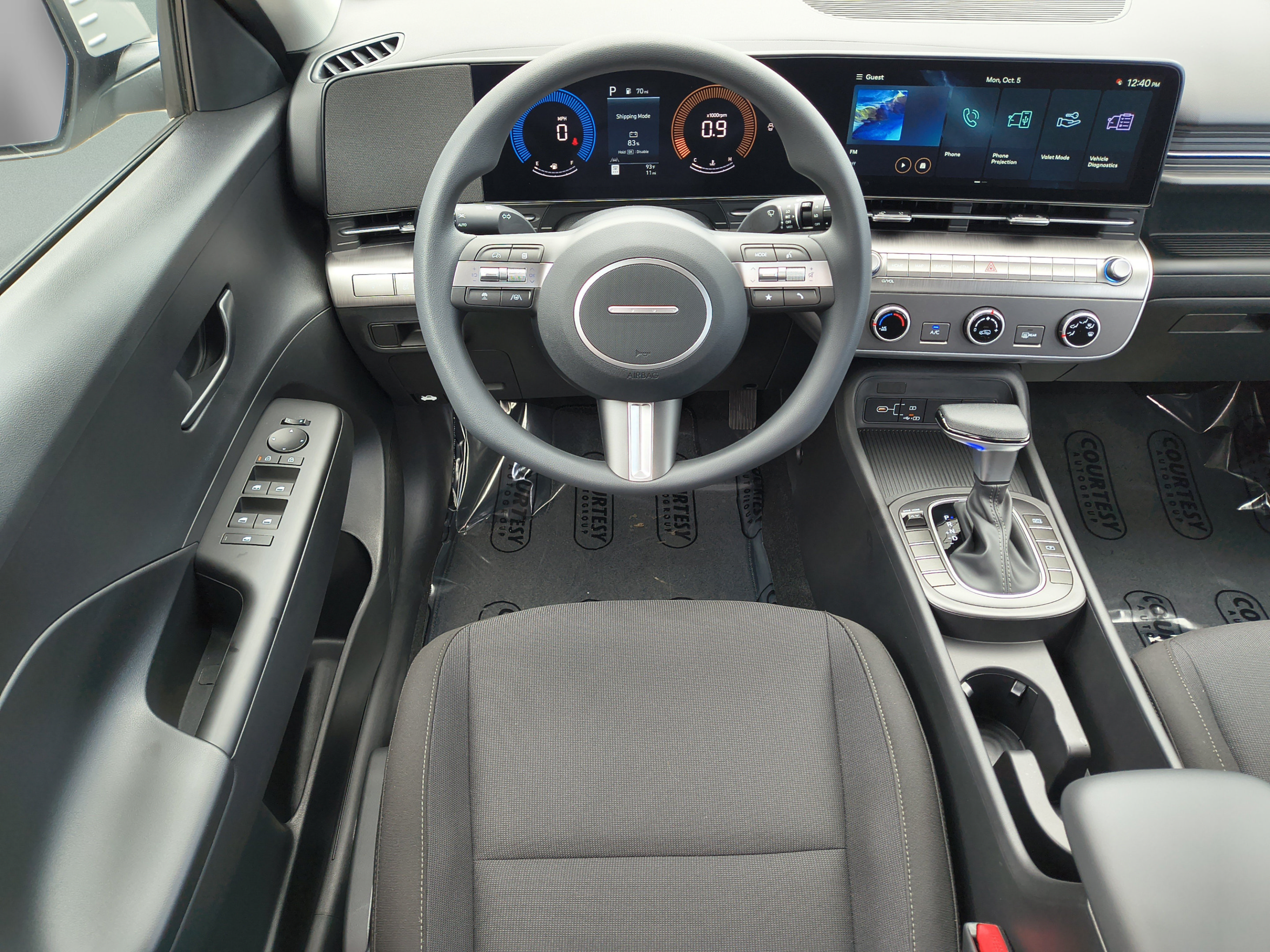 New 2027 Hyundai Kona SE FWD image 11