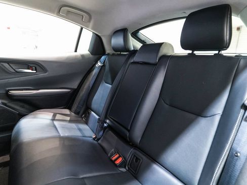 Used 2025 Toyota Prius XLE FWD image 30