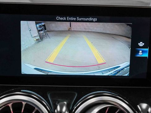 Certified 2021 Mercedes-Benz GLB 250 image 26