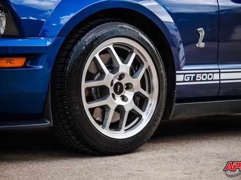Used 2009 Ford Mustang Shelby GT500 RWD image 58