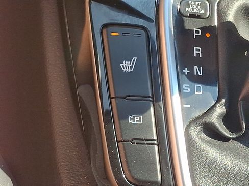 Used 2024 Kia Seltos S AWD/4WD image 27