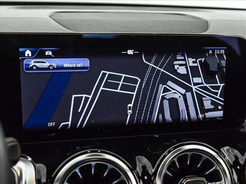 Certified 2025 Mercedes-Benz GLB 250 4MATIC image 14