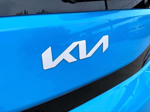 Used 2024 Kia Soul S FWD image 10
