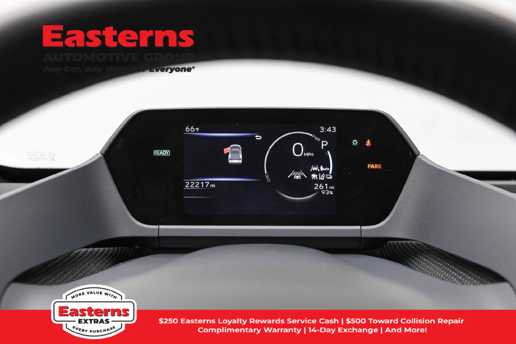 Used 2023 Subaru Solterra AWD image 18