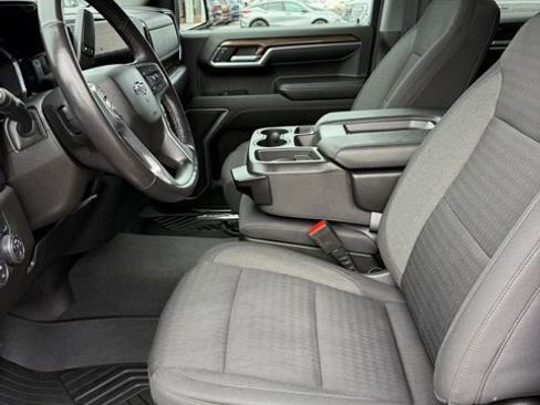 Used 2022 Chevrolet Silverado 1500 RST w/ Z71 Off-Road Package image 11