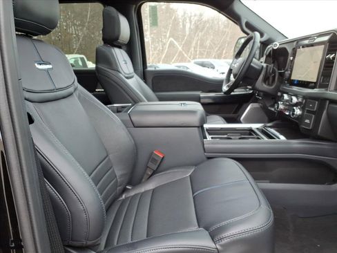 New 2026 Ford F350 Platinum w/ FX4 Off-Road Package image 12