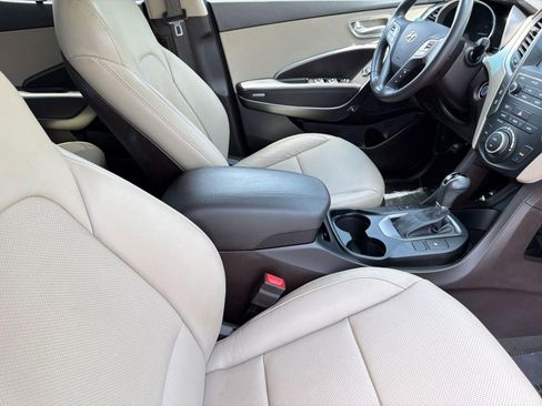 Used 2017 Hyundai Santa Fe Sport FWD image 30