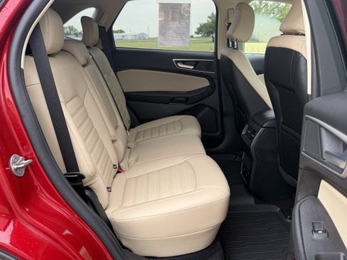 Used 2024 Ford Edge SEL w/ Convenience Package AWD/4WD image 24