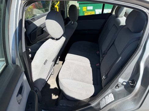 Used 2010 Nissan Sentra 2.0 FWD image 15
