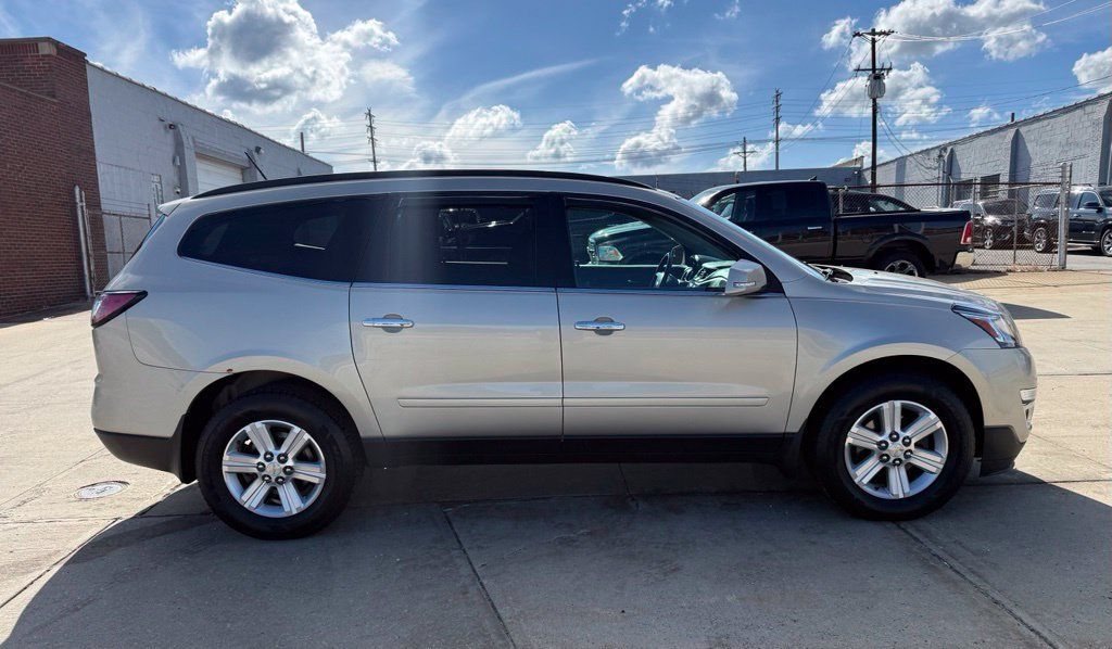Used 2014 Chevrolet Traverse LT AWD/4WD image 5
