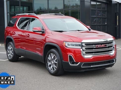 Used 2023 GMC Acadia SLT image 1