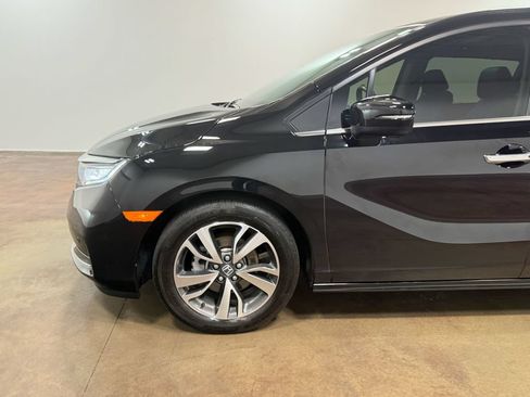Used 2023 Honda Odyssey Touring image 38