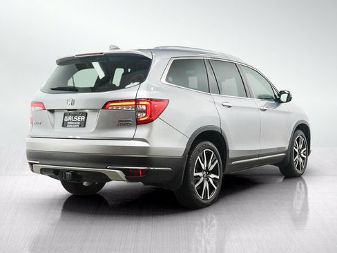 Used 2019 Honda Pilot Touring image 5