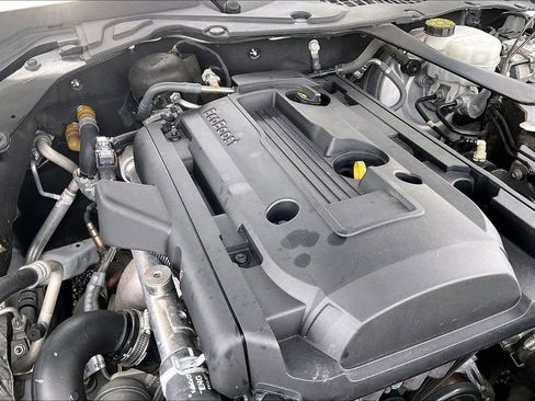 Used 2019 Ford Mustang Premium RWD image 32