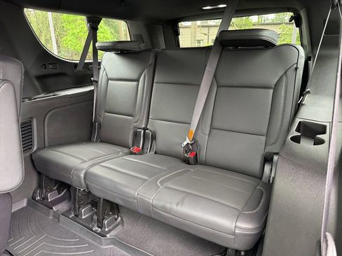 Used 2023 GMC Yukon XL Denali AWD/4WD image 21