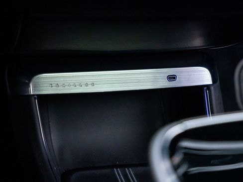 Certified 2025 Cadillac Lyriq Luxury w/ LPO, Floor Liner Package image 33