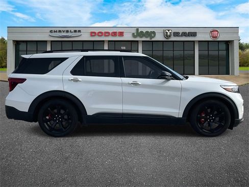 Used 2023 Ford Explorer ST w/ Equipment Group 401A image 29