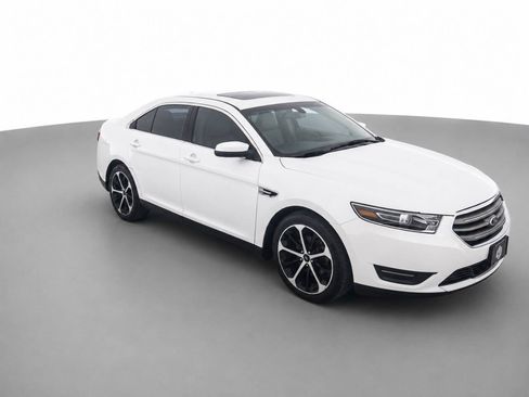 Used 2014 Ford Taurus SEL w/ Equipment Group 201A FWD image 3